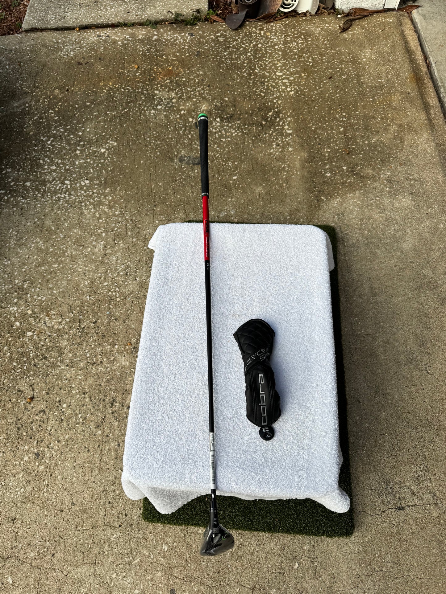 New Cobra Ds-Adapt 4 Hybrid 21* Regular Flex